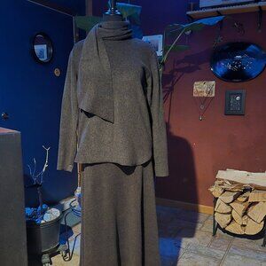 Henriette Steffenson fleece blouse with scarf chocolate L